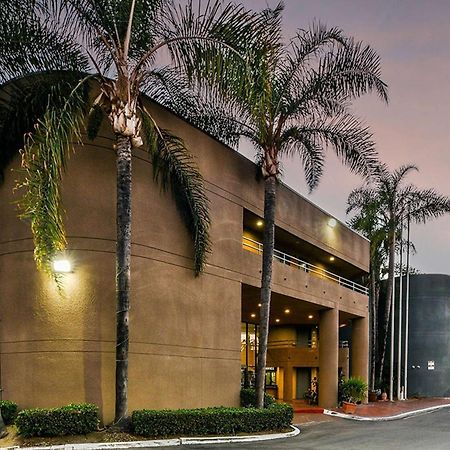 Travelodge By Wyndham Commerce Los Angeles Area Exterior foto